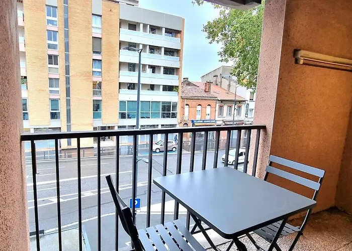 T2 Boheme - Balcon - Clim - Metro - Wifi